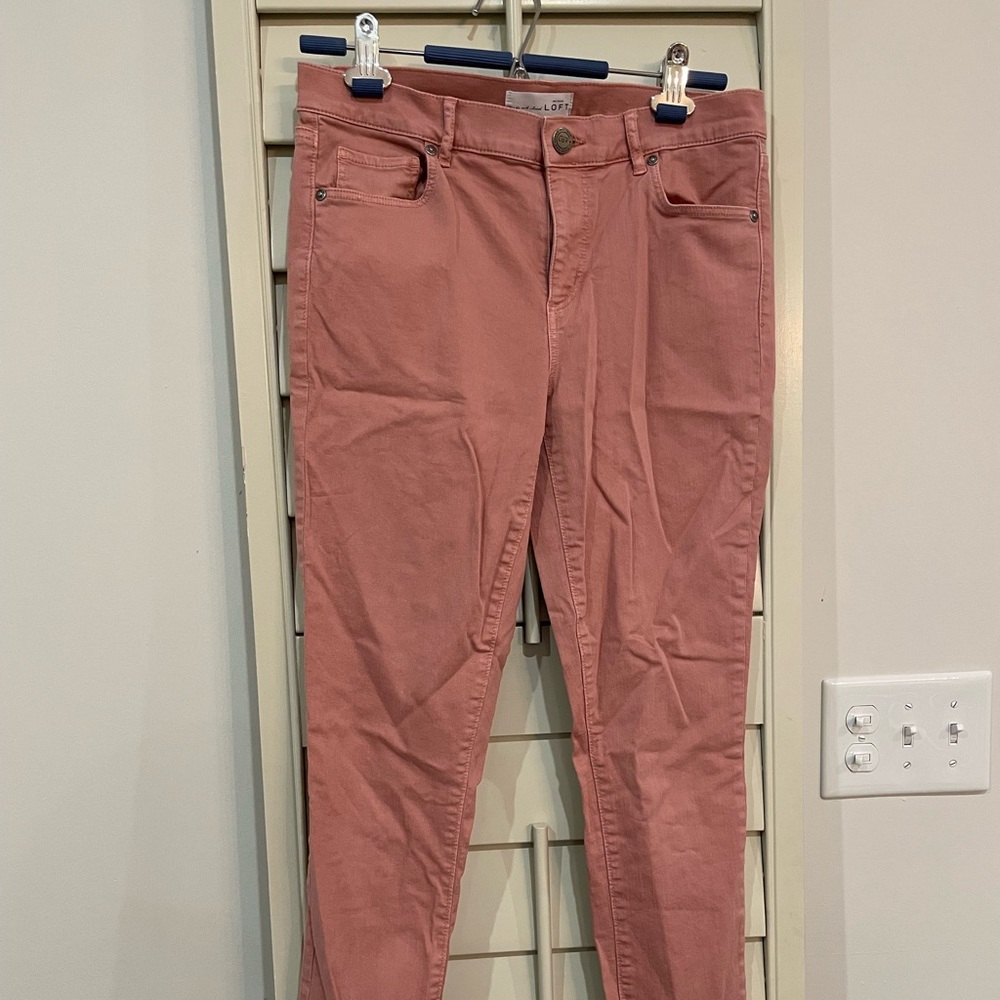 LOFT pink jeans size 6/28